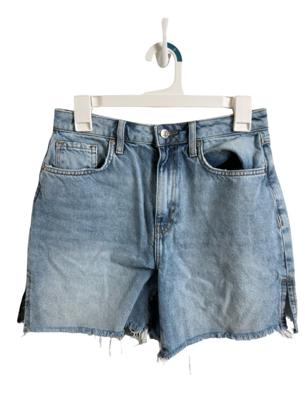 Forever 21 Jean Shorts Size 26 Blue Raw Hem Slit High Rise Classic Denim